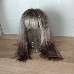 Ladies wig